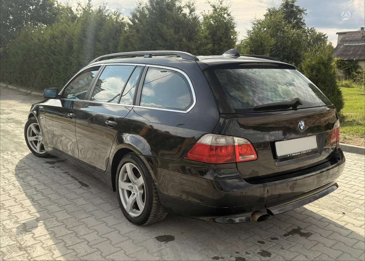 BMW 520 2006 — engine 2000 cm³