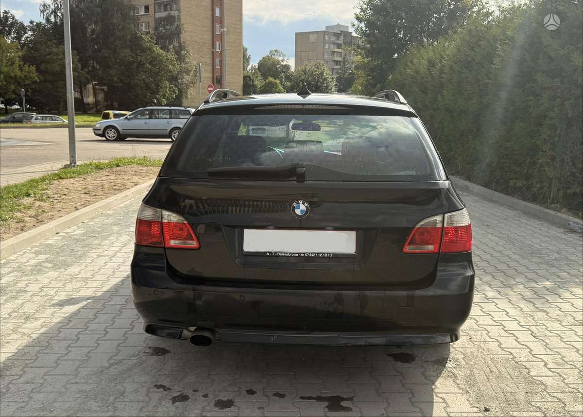BMW 520 2006 — photo 7