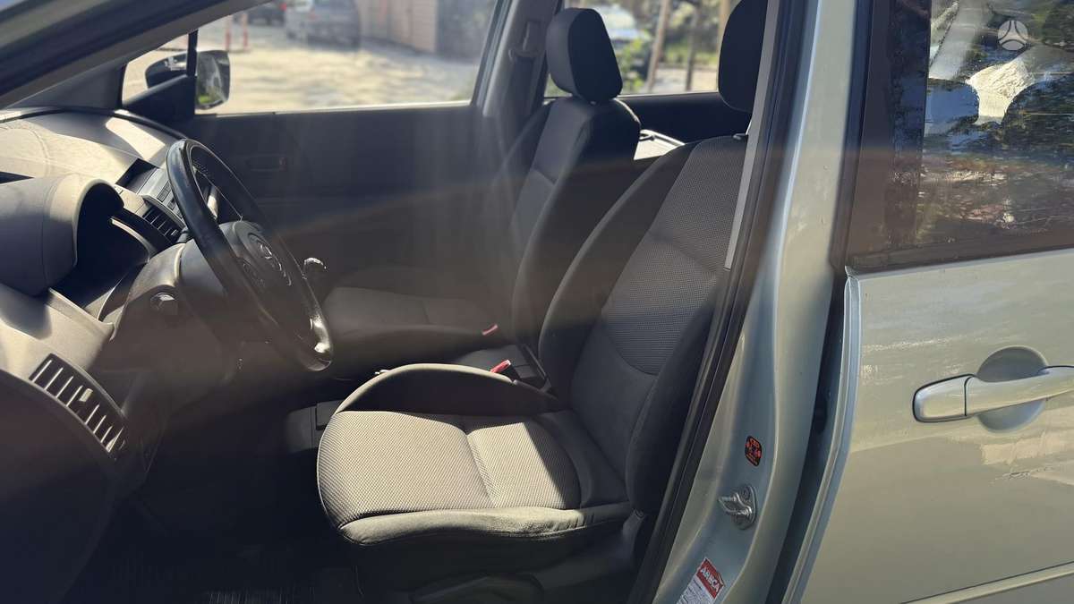 Mazda 5 2007 — фото 10