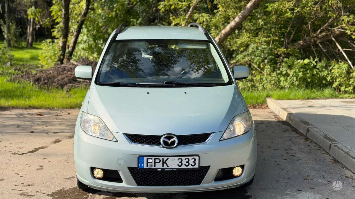 Mazda 5 2007 — вигляд ззаду