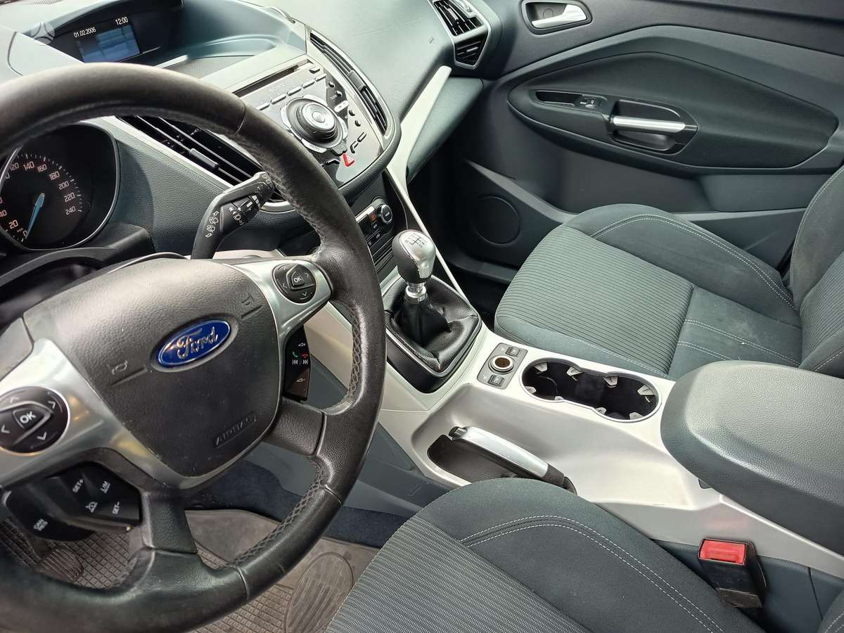 Ford C-MAX 2011 — photo 10
