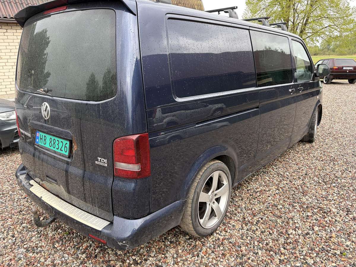 Volkswagen Transporter 2011 — photo 5
