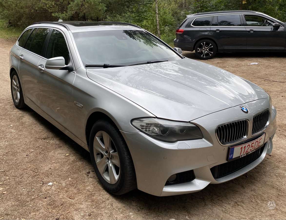 BMW 520 2011 — engine 1995 cm³, 184 HP (135kW)