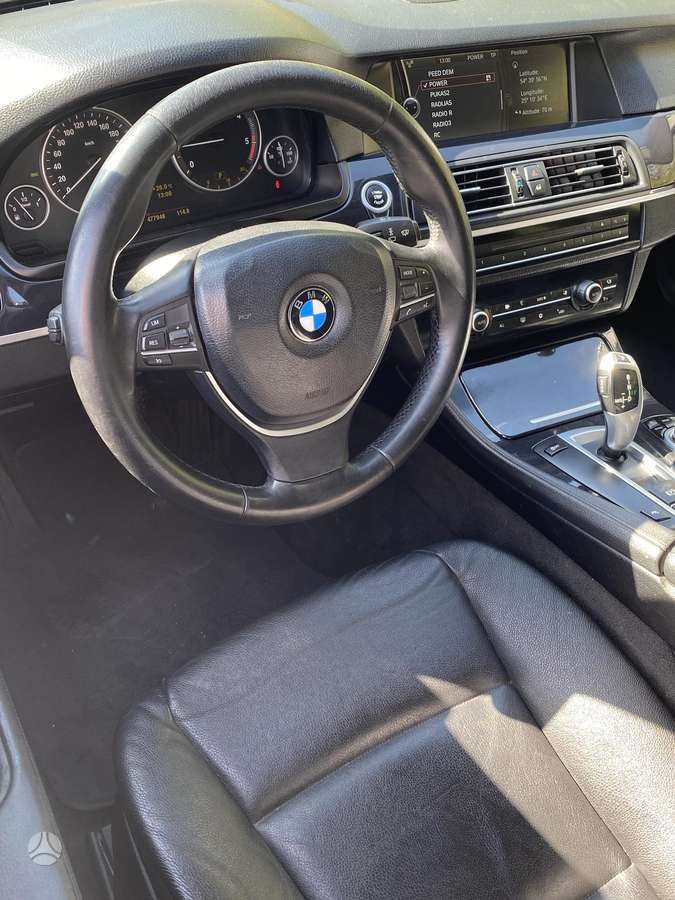 BMW 520 2011 — photo 5