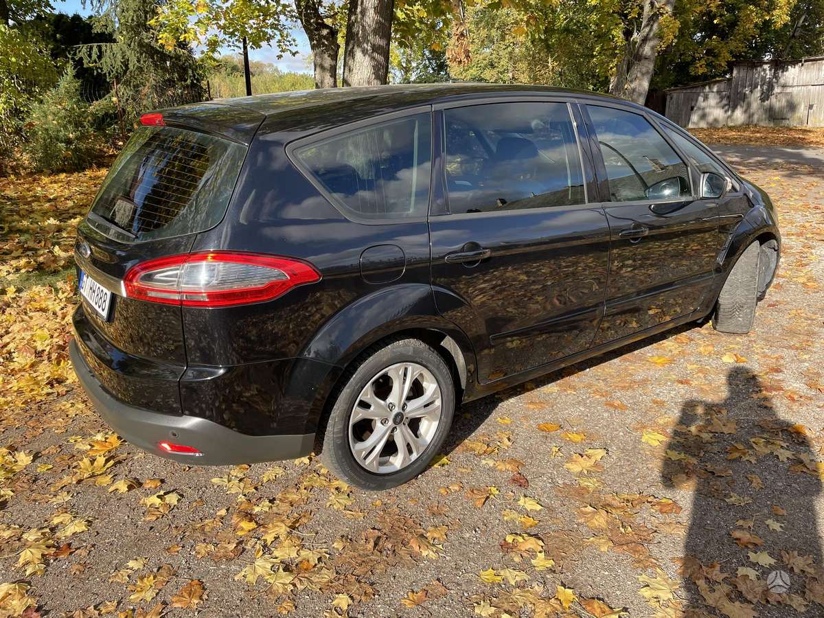 Ford S-MAX 2012 — photo 8