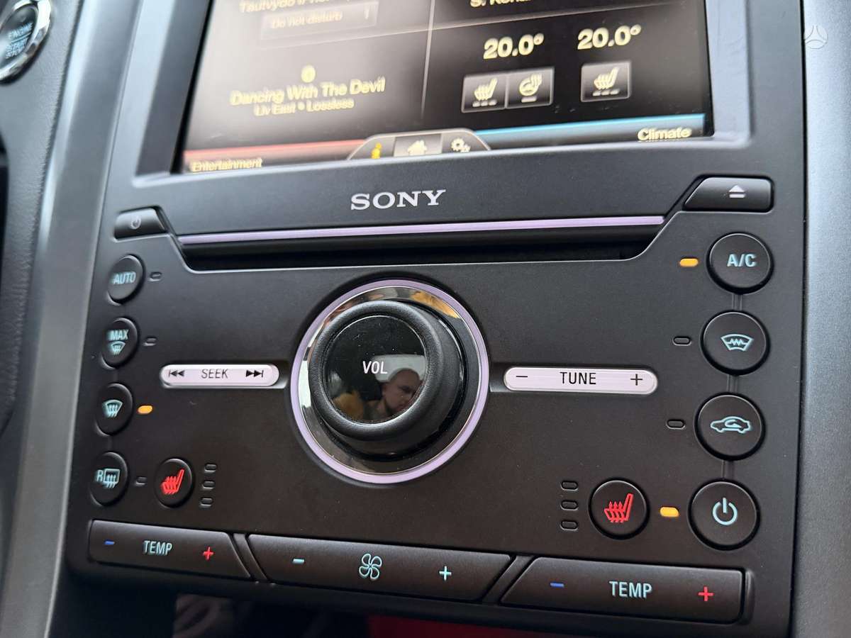 Ford Mondeo 2015 — photo 21