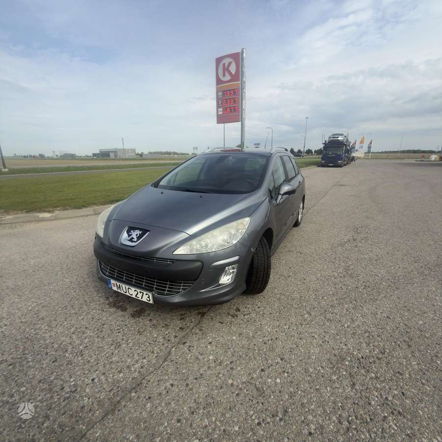 Peugeot 308, 2010