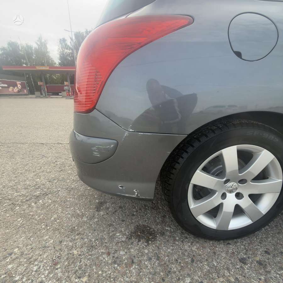 Peugeot 308 2010 — photo 11