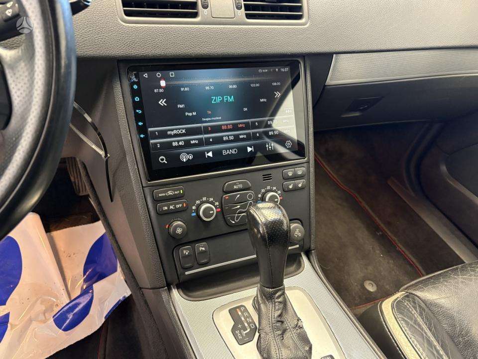 Volvo XC90 2007 — photo 15