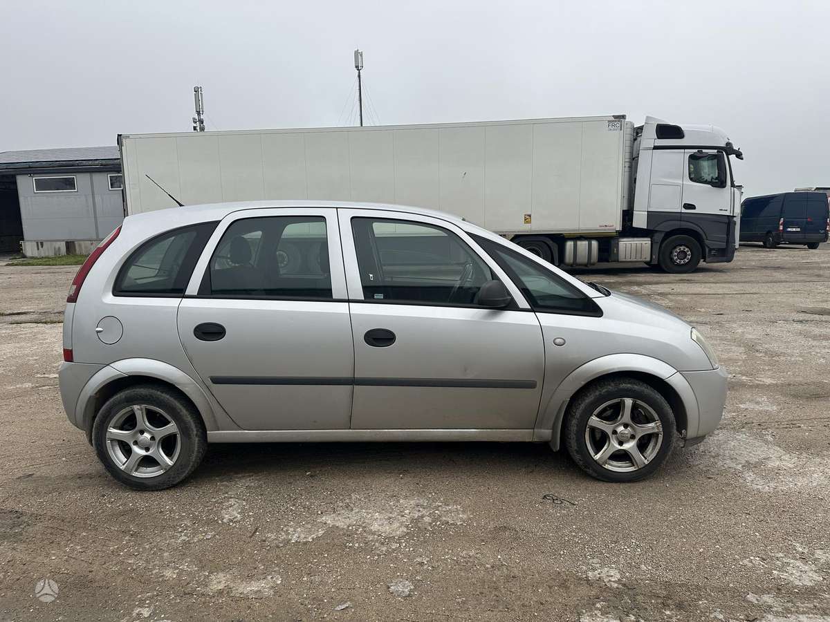 Opel Meriva 2005 — двигун 1248 cm³, 75 HP (55kW)