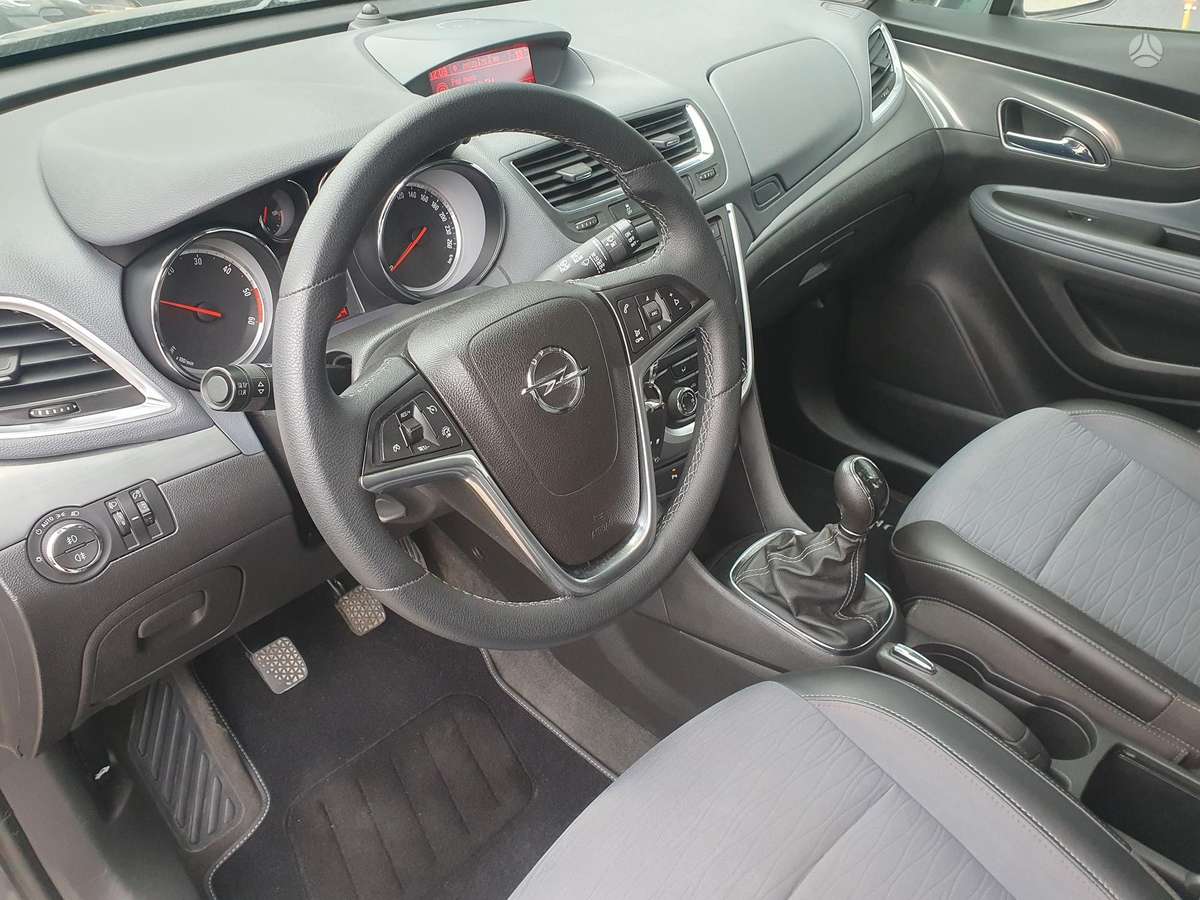 Opel Mokka 2015 — фото 18