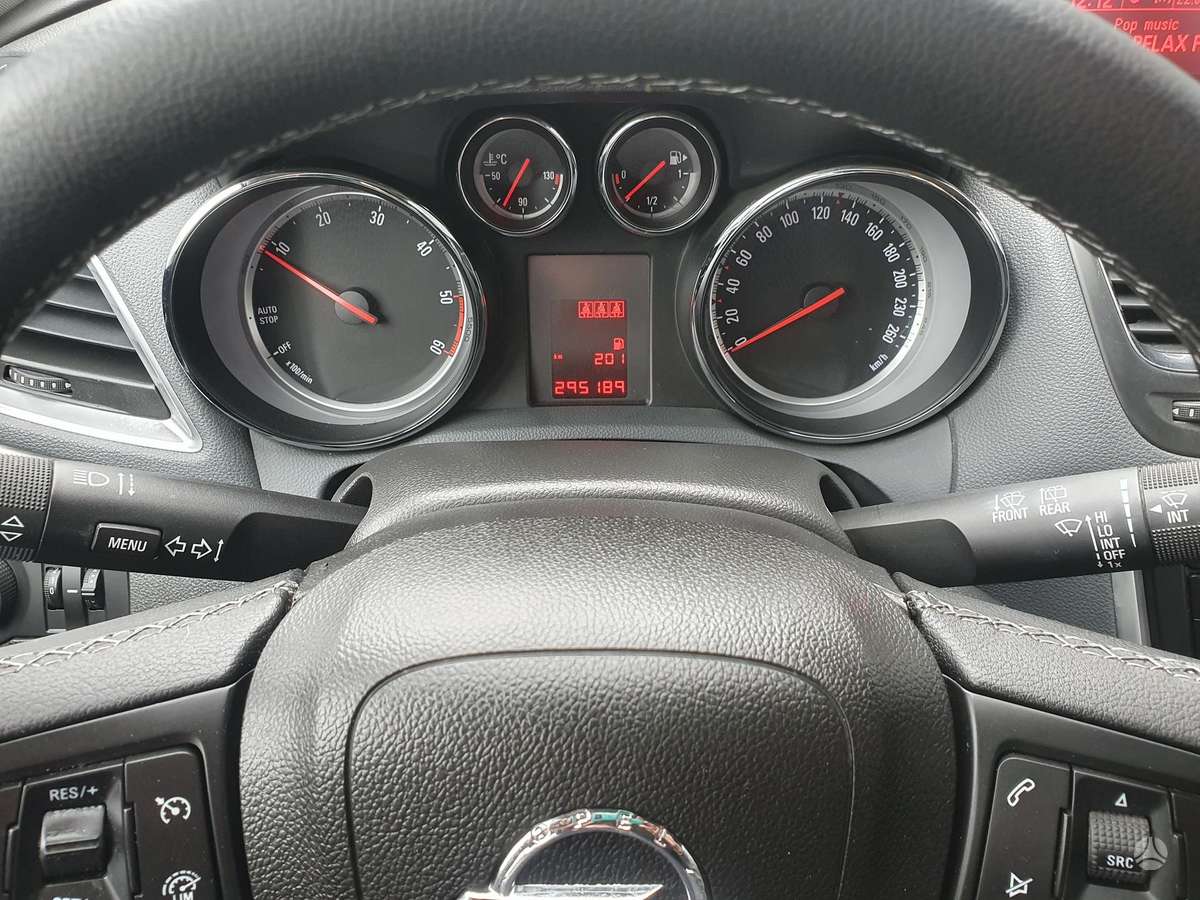 Opel Mokka 2015 — фото 22