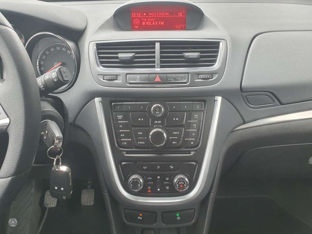Opel Mokka 2015 — фото 23