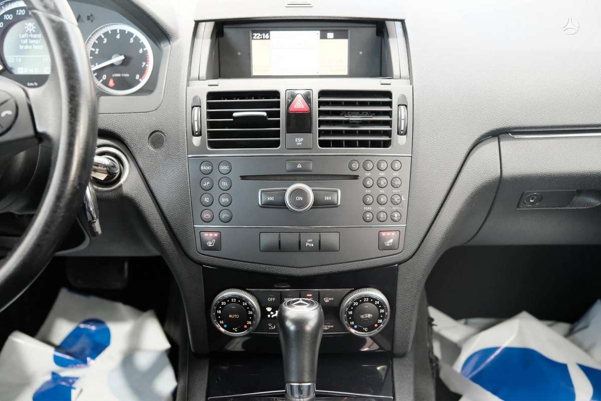 Mercedes-Benz C180 2008 — photo 10