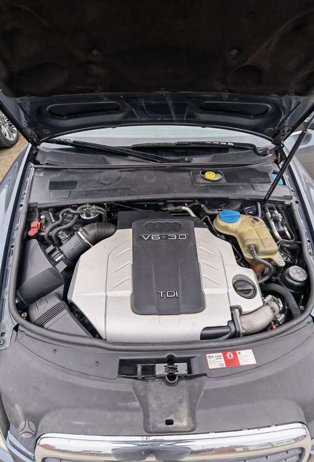 Audi A6 2006 — photo 11
