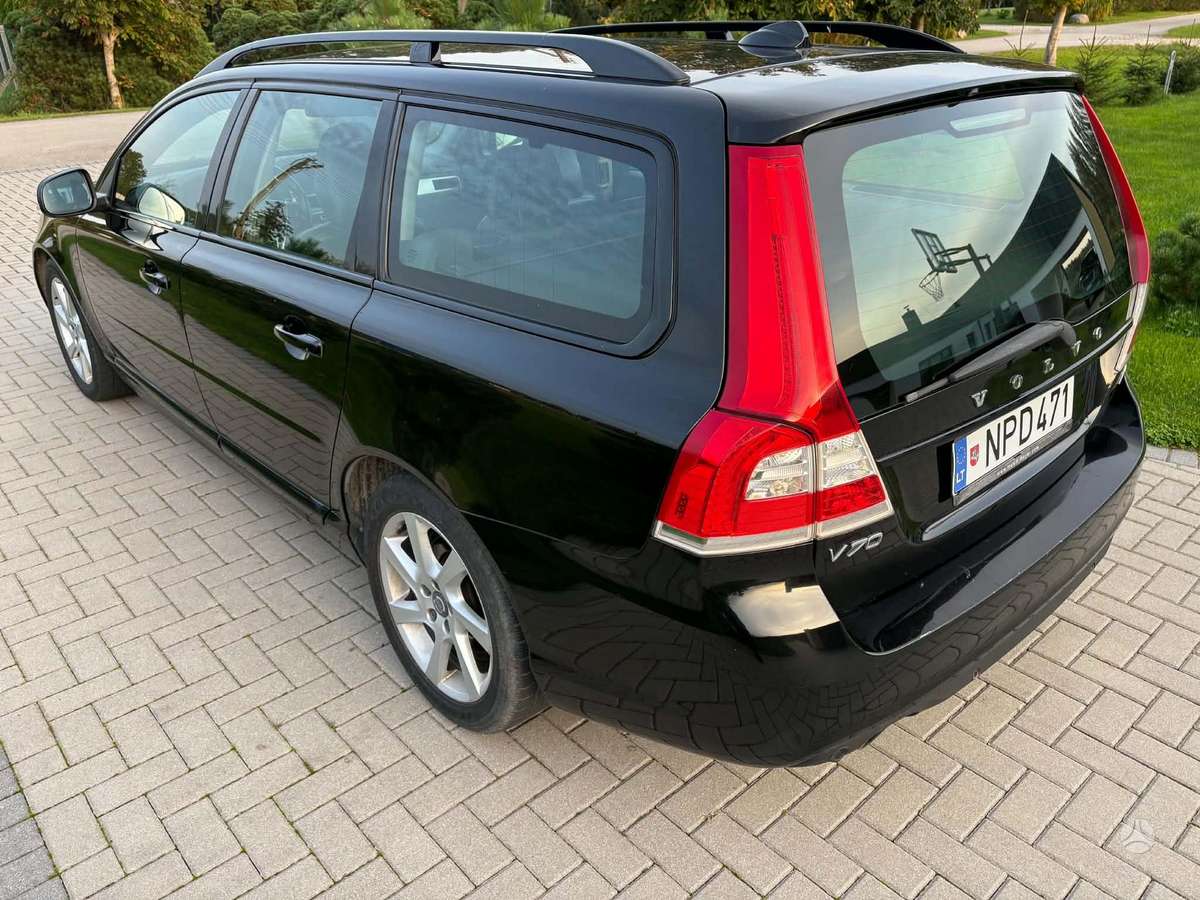 Volvo V70 2015 — photo 7