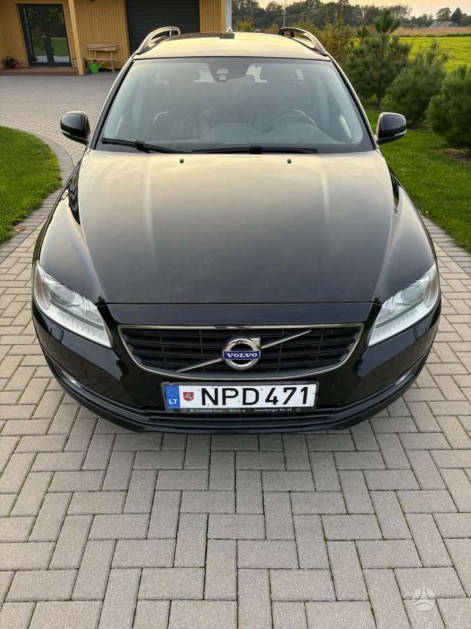 Volvo V70 2015 — photo 9