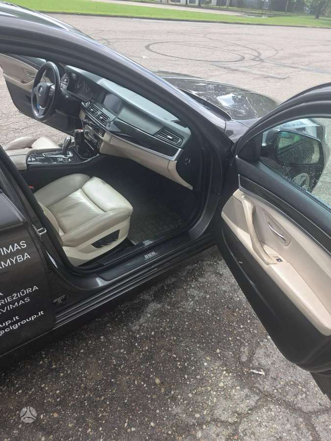 BMW 535 2011 — photo 10