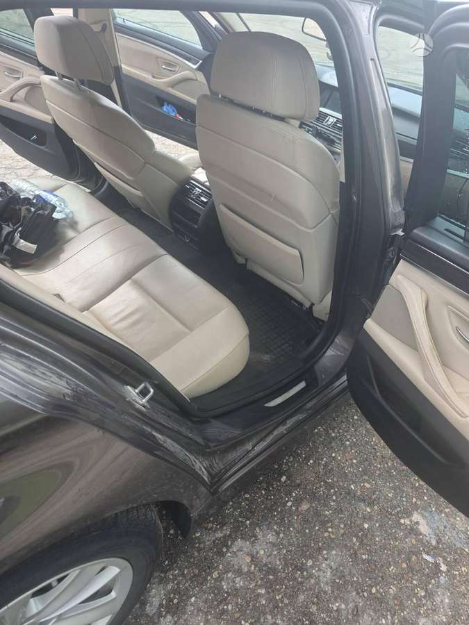 BMW 535 2011 — photo 11