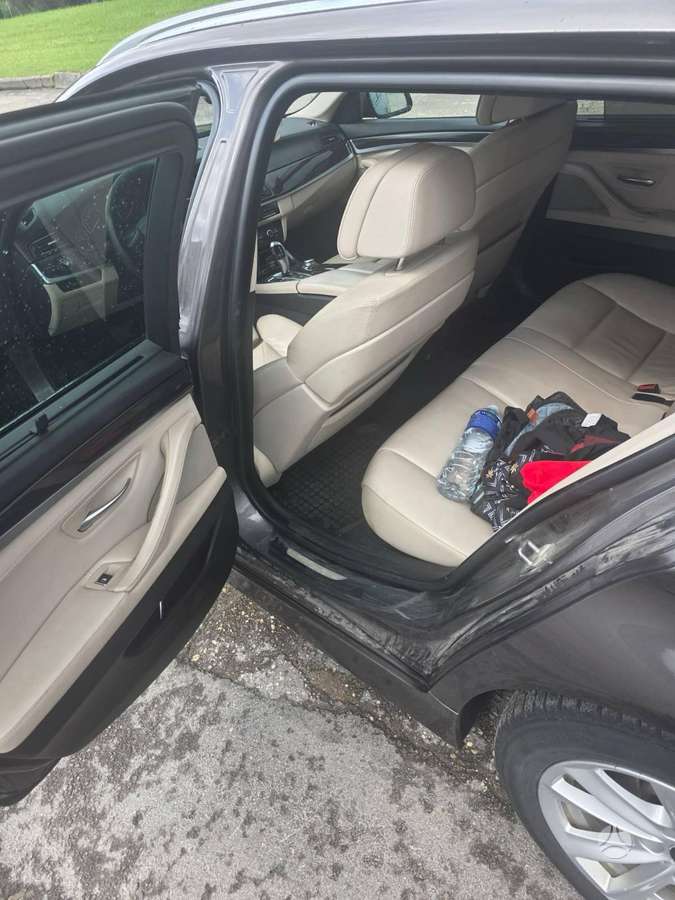 BMW 535 2011 — photo 9