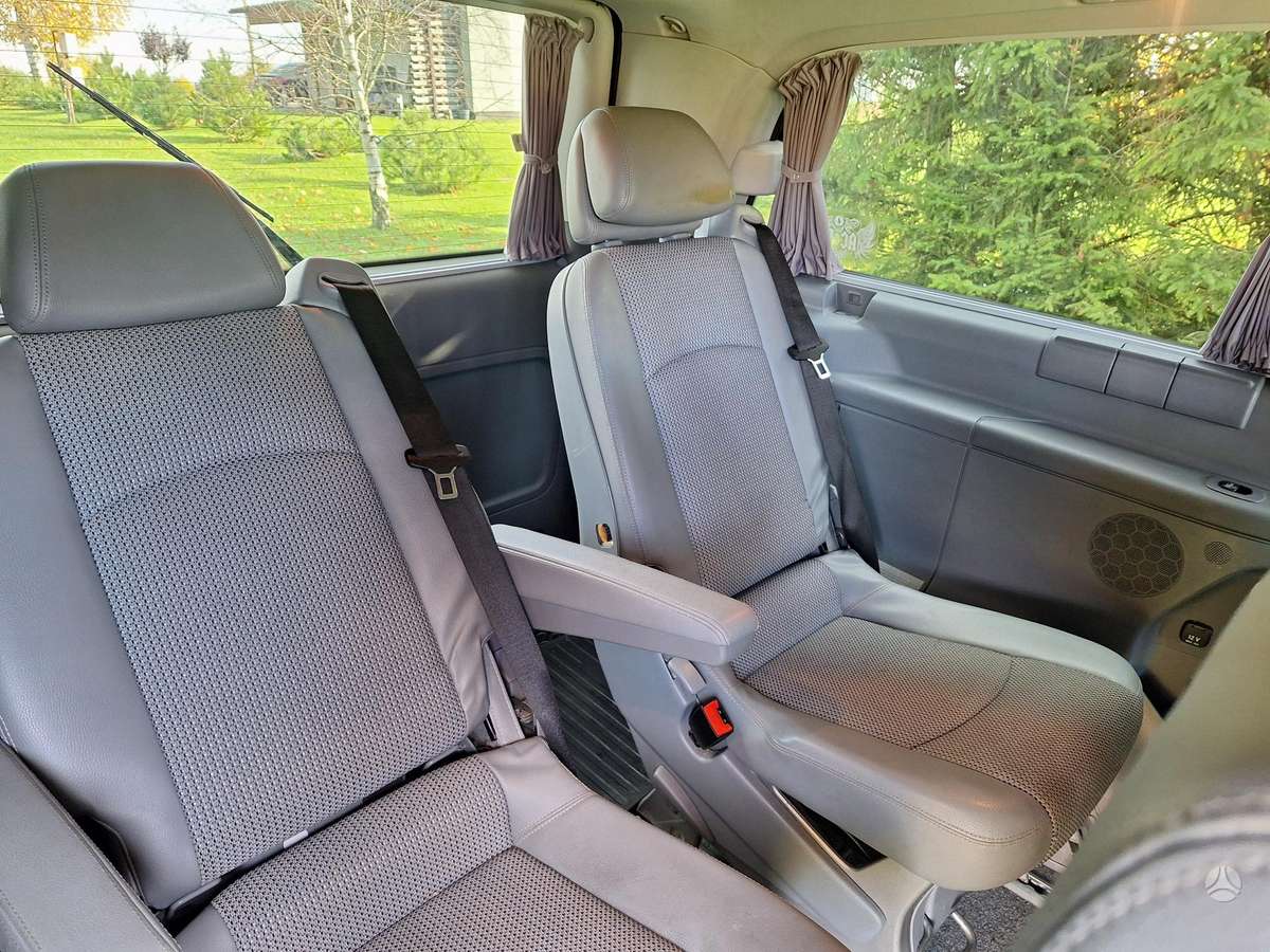 Mercedes-Benz Viano 2010 — photo 10