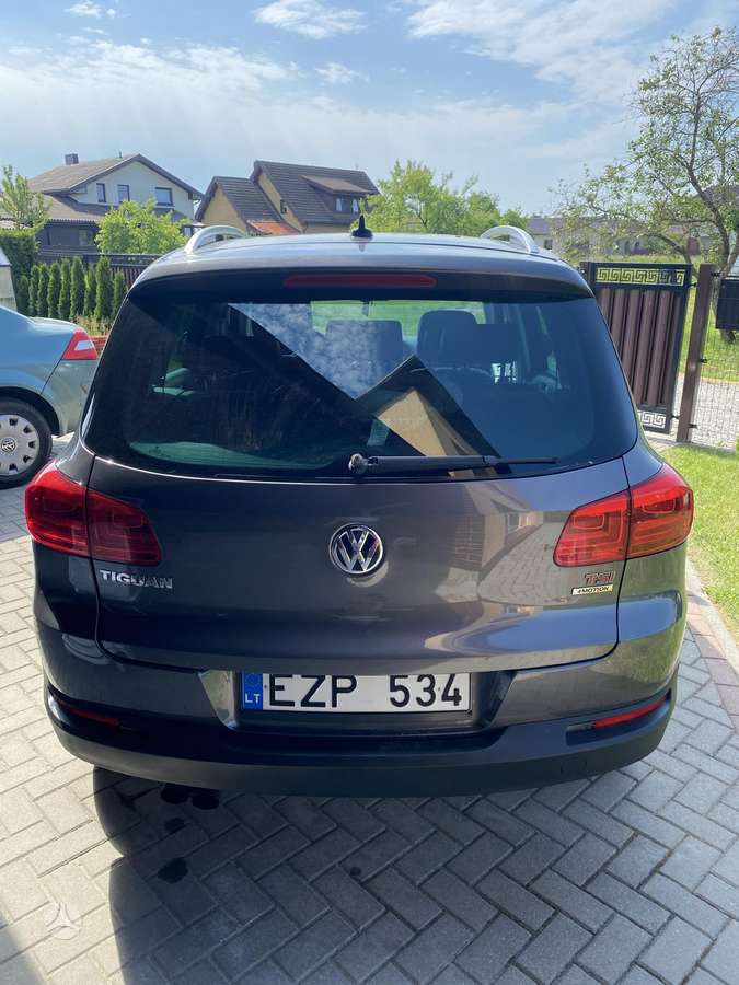 Volkswagen Tiguan 2011 — engine 1390 cm³, 160 HP (118kW)
