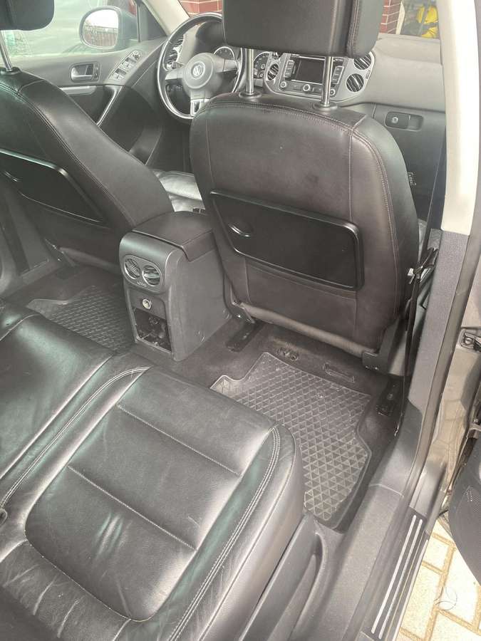 Volkswagen Tiguan 2011 — photo 7