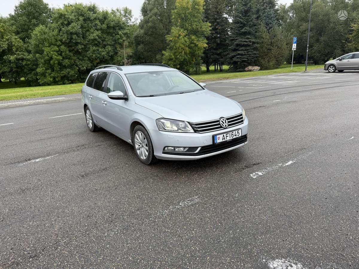 Volkswagen Passat 2013 — vehicle for AFU Ukraine