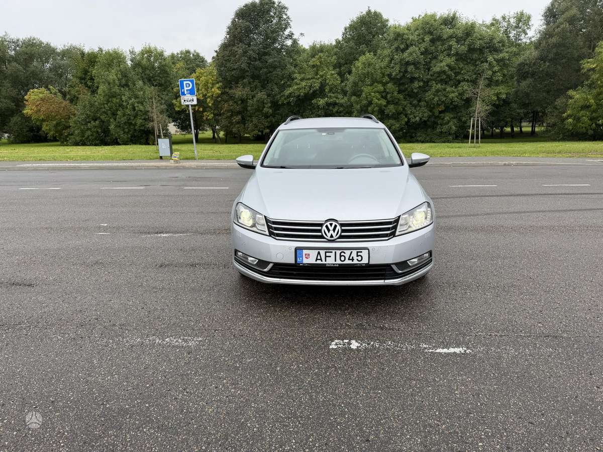 Volkswagen Passat 2013 — photo 8