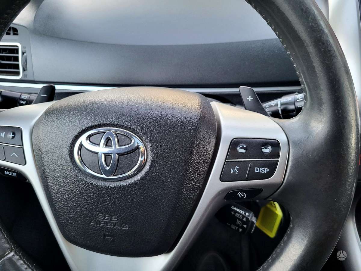 Toyota Verso 2014 — фото 23