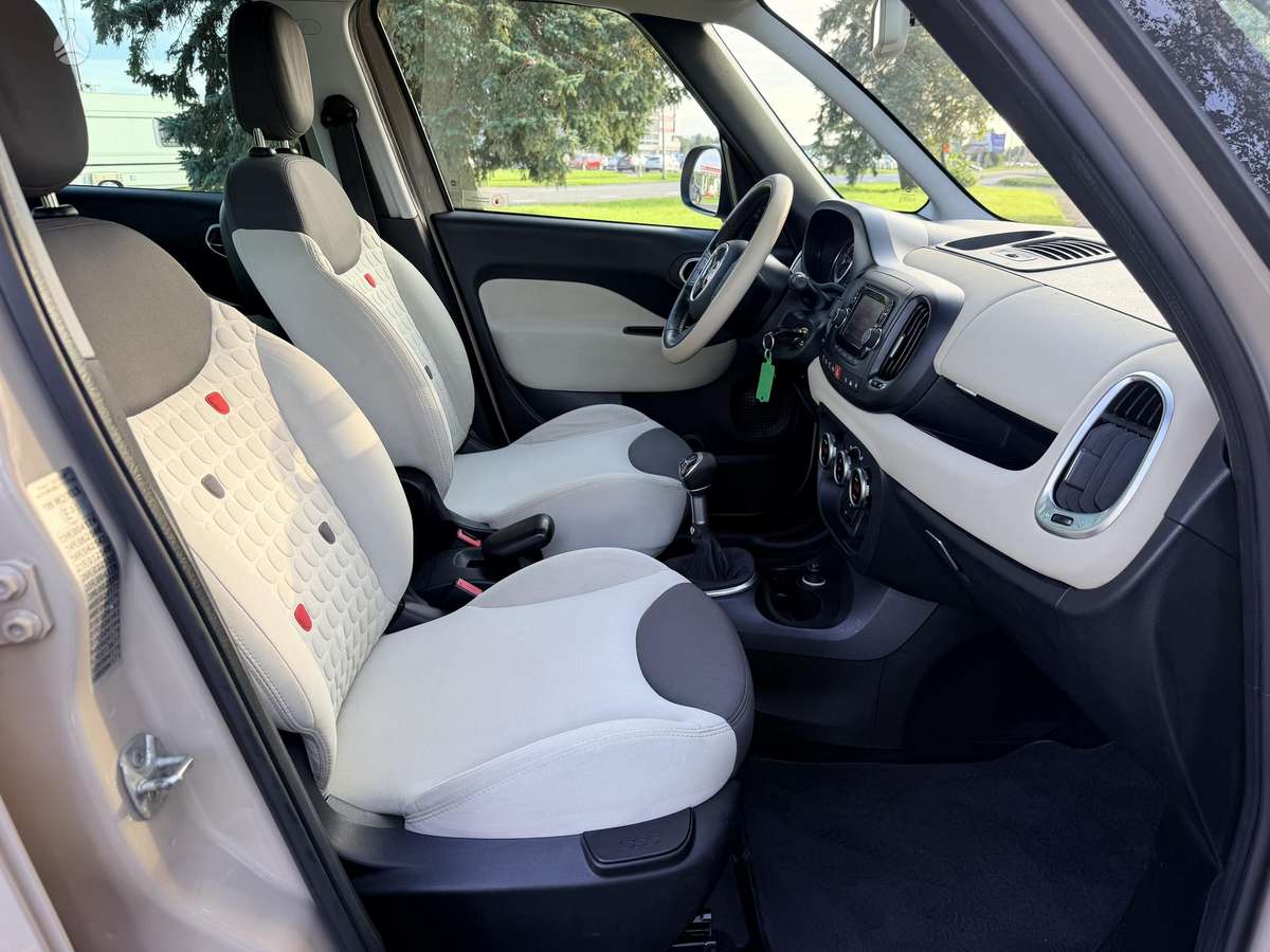 Fiat 500L 2013 — фото 27