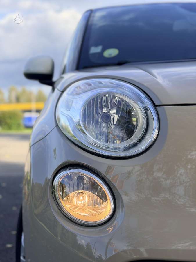 Fiat 500L 2013 — салон