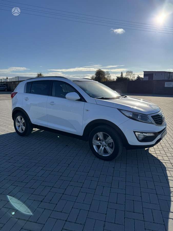 Kia Sportage 2014 — салон