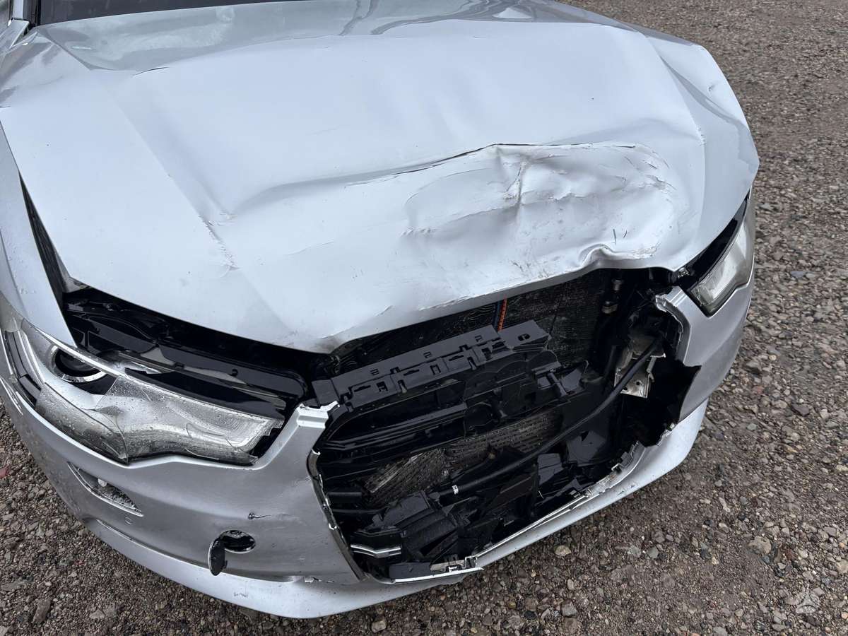 Audi A6 2013 — photo 10