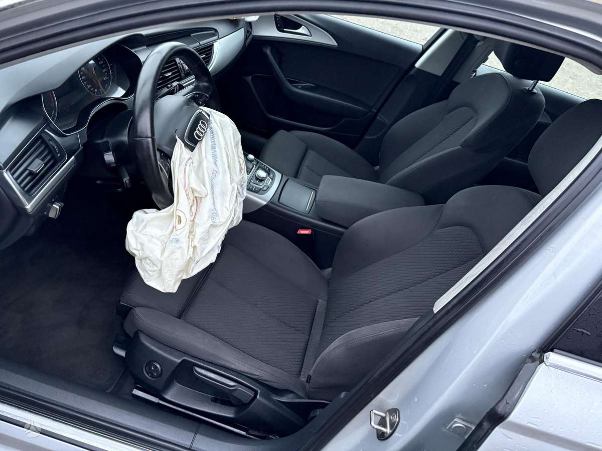 Audi A6 2013 — photo 17