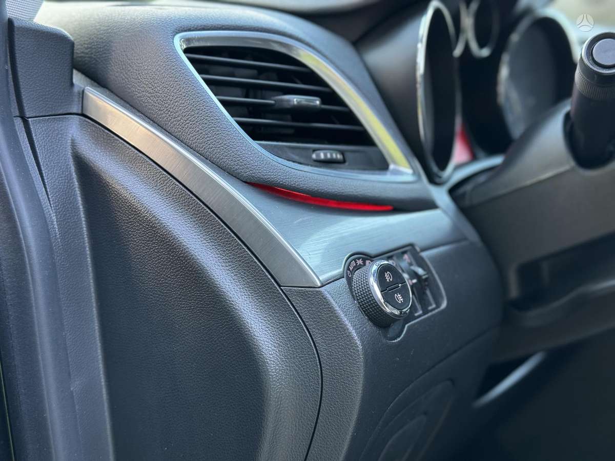 Opel Mokka 2015 — фото 13
