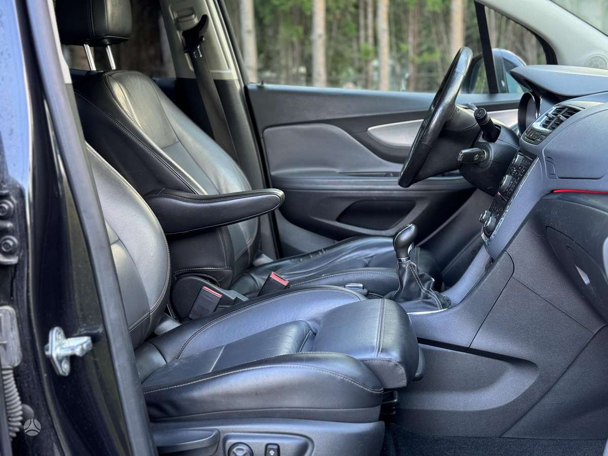Opel Mokka 2015 — фото 16