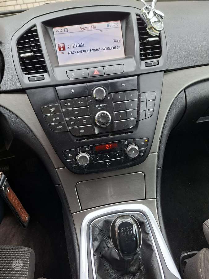 Opel Insignia 2010 — photo 7