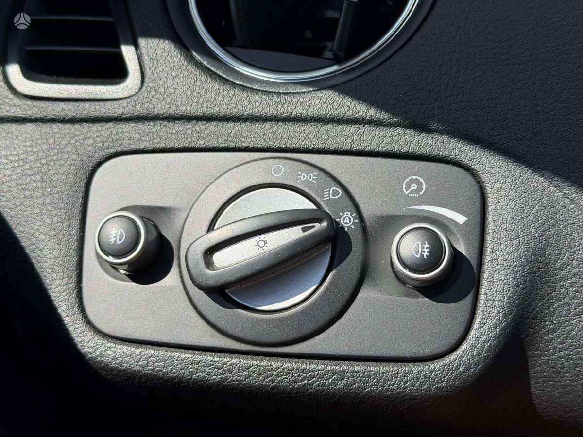 Ford S-MAX 2012 — фото 25