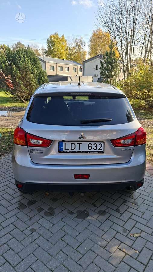 Mitsubishi ASX 2014 — interior