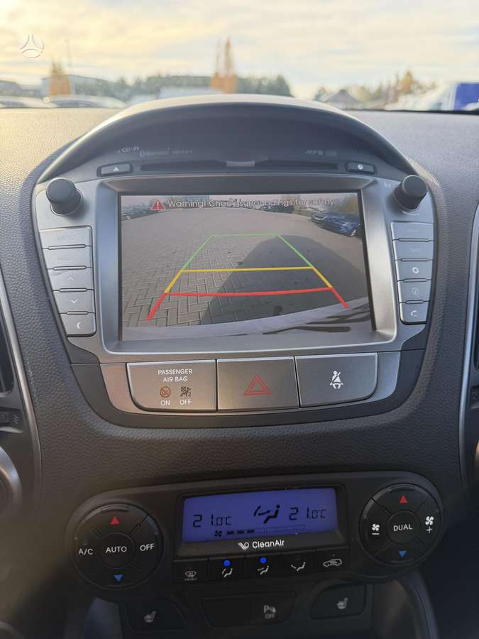 Hyundai ix35 2015 — photo 16