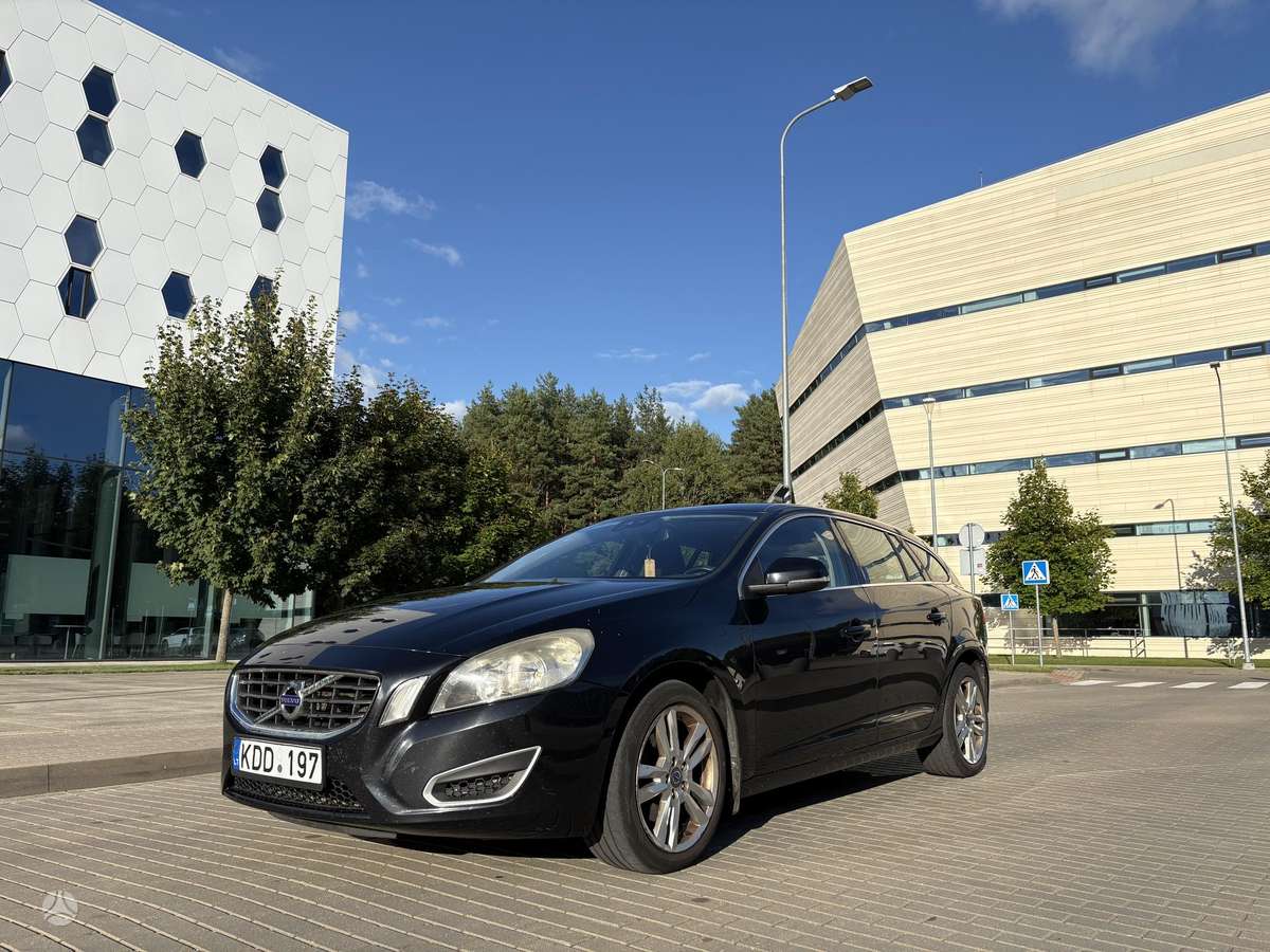 Volvo V60, 2012