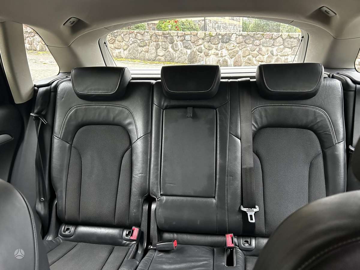 Audi Q5 2009 — photo 14