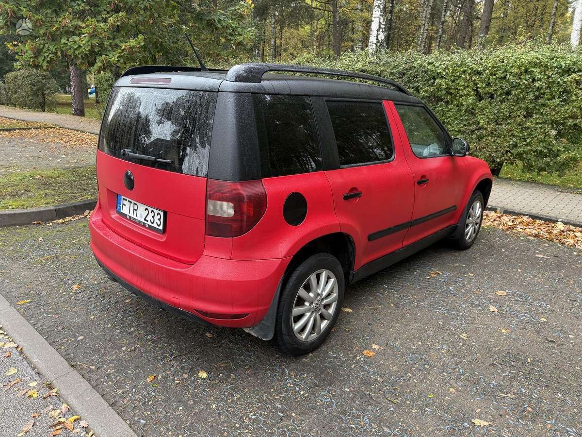 Skoda Yeti 2012 — engine 2000 cm³, 110 HP (81kW)