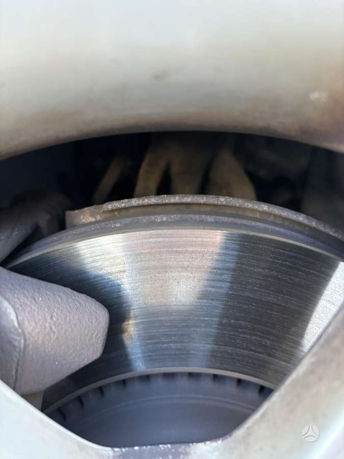 Volvo XC70 2010 — photo 12