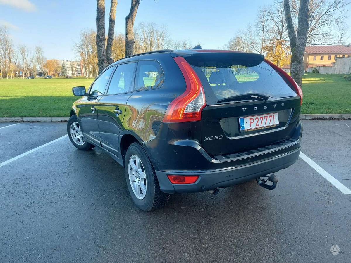 Volvo XC60 2011 — photo 6