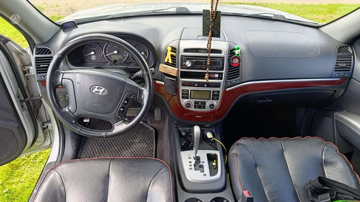 Hyundai Santa 2006 — photo 11