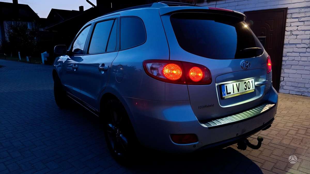 Hyundai Santa 2006 — photo 15