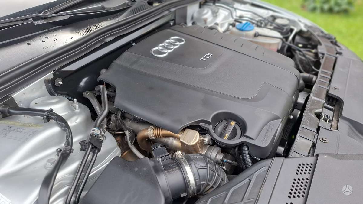 Audi A4 2009 — photo 14