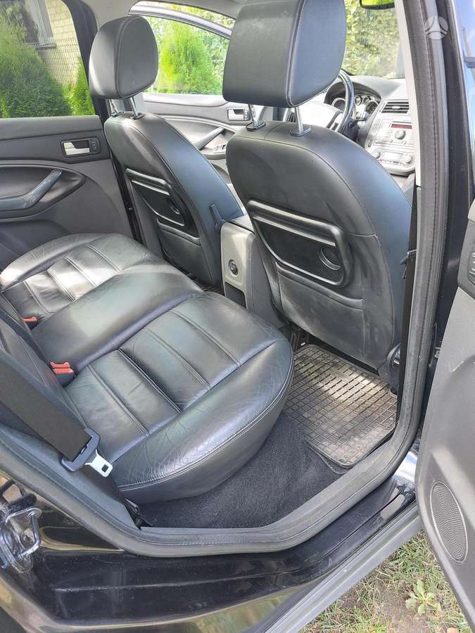 Ford Kuga 2008 — engine 2000 cm³, 140 HP (103kW)